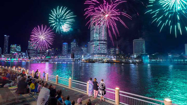 Christmas fireworks Brisbane river