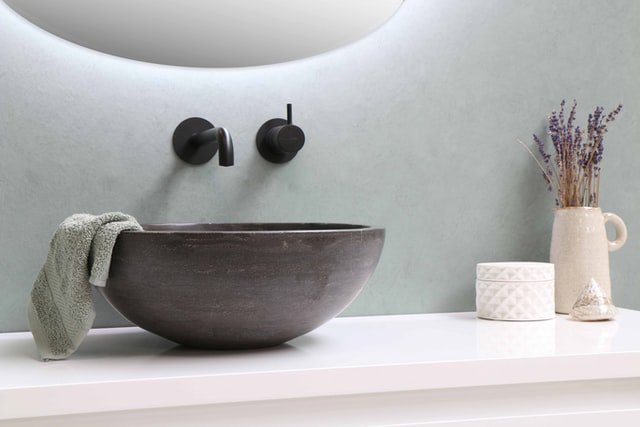 Vanity basin and tap