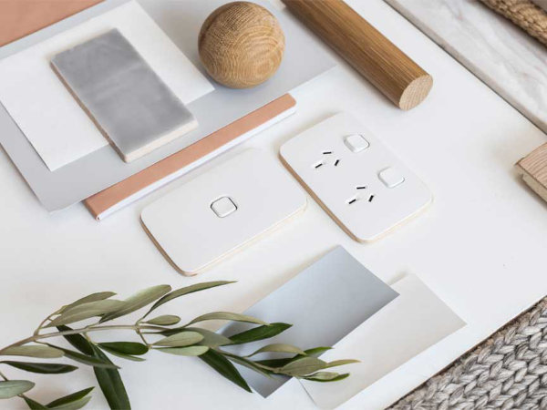 Clipsal Iconic Essence Range Clipsal Iconic Essence Switch display